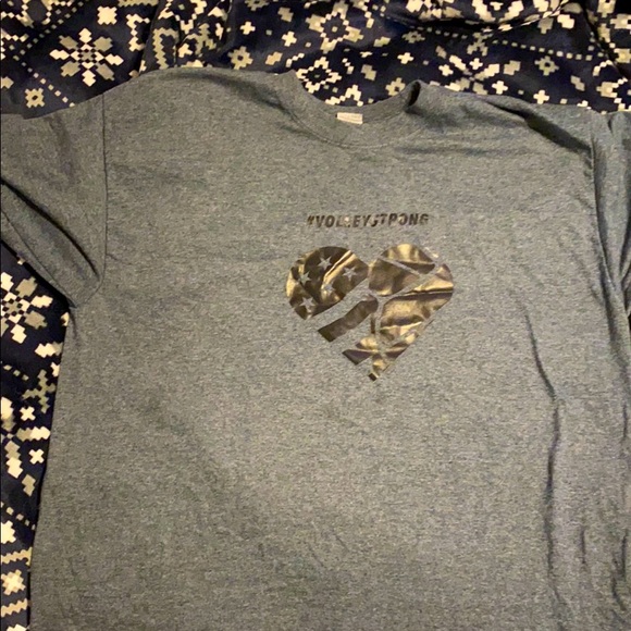Grey Volleyball Shirt - Picture 1 of 1